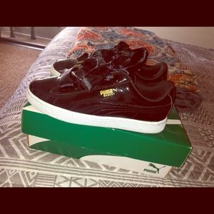 Women’s Puma Heart Basket Sneakers